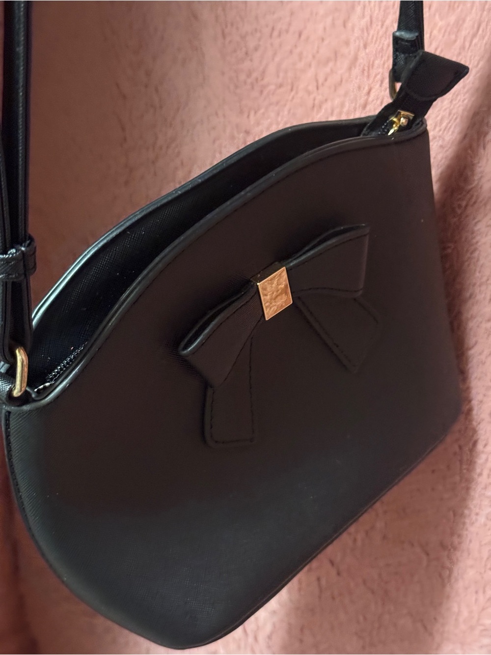 Black Bow Accent Crossbody Bag